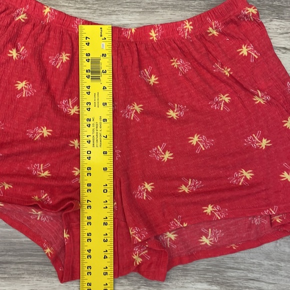 Charter Club Intimates Hot Pink with Yellow & White Palm Trees Women’s PJ Shorts - Picture 9 of 9